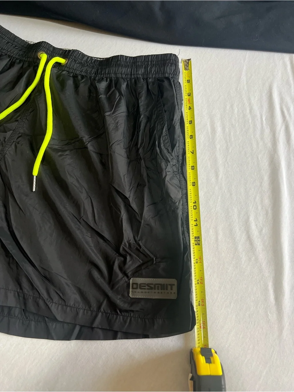 Desmiit lightweight black